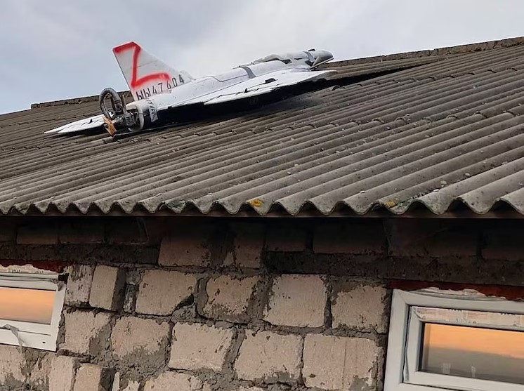 'Llueven Misiles' sobre Kyiv: 6 Muertos en Feroz Ataque Ruso en Medio de Negociaciones de Paz